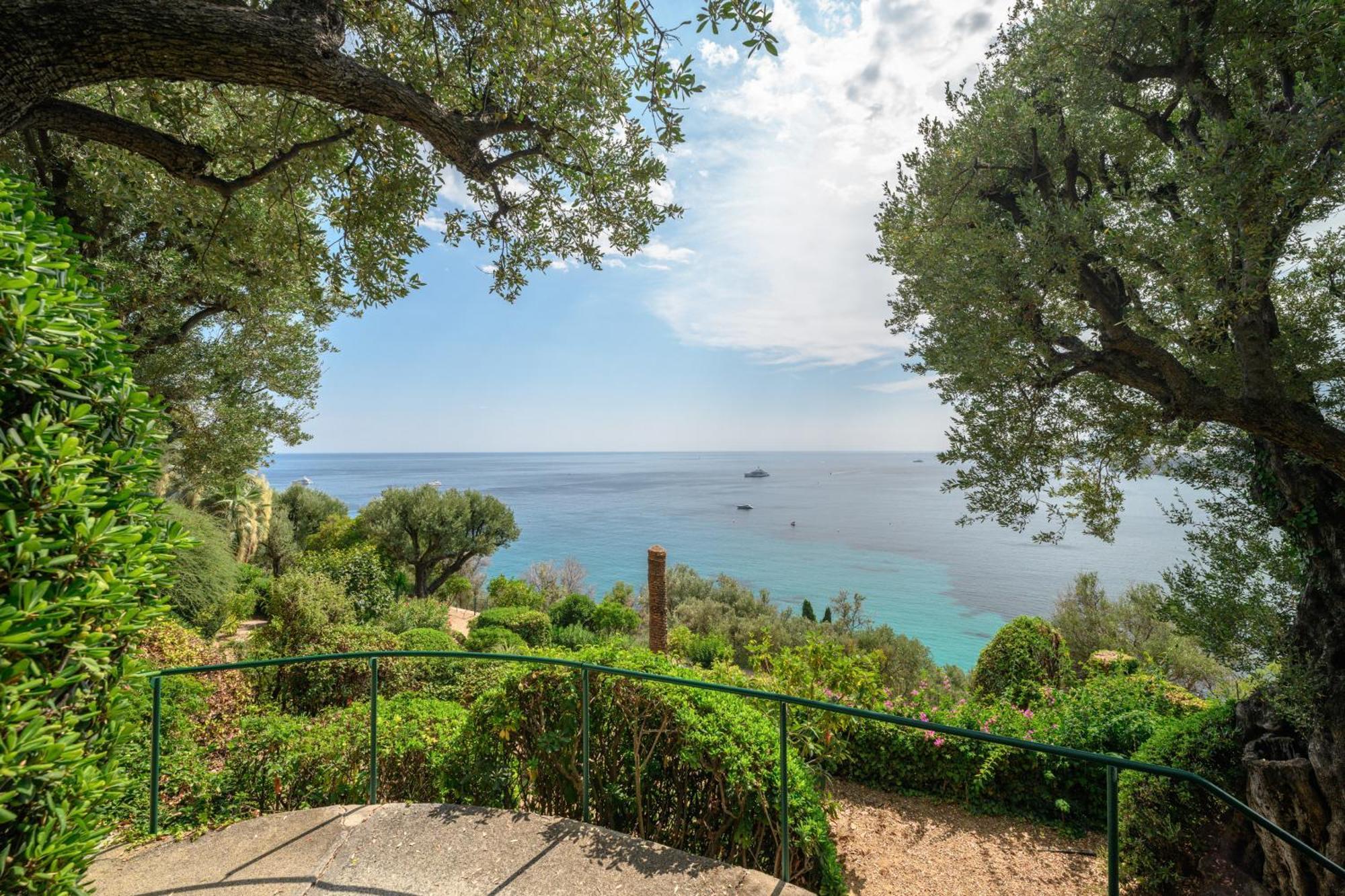 Le Coq Massolin Roquebrune-Cap-Martin Exteriör bild